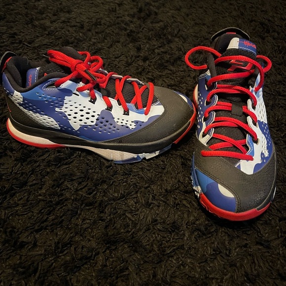 Red, black and blue Jordan’s - Picture 3 of 5